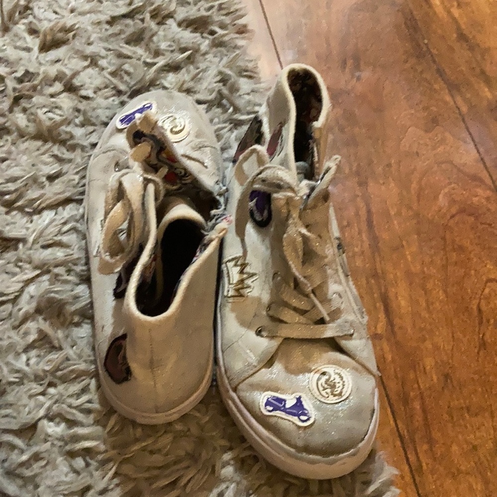 High tops